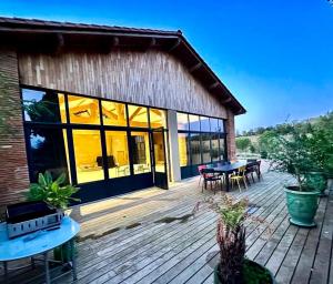 Maisons de vacances Gite La Maison Melomane 10 personnes : photos des chambres