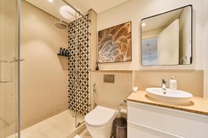 Elegant 2BR Living Steps from Dubai Hills Park