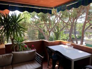 Beach apartment 2 terraces with parking - 4hvězdičkové hotely ve městě Castelldefels