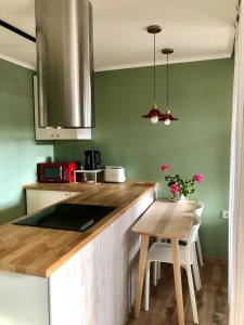 Beach apartment 2 terraces with parking