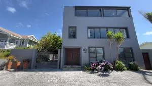 82 on Second family stay - Kleinmond