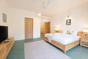 Melhor Stays Villa - L-M309 Luxury 3BHK villa with Private pool at Anjuna