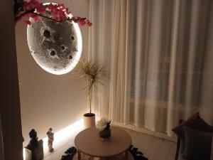 Un logement artistique, chic et contemporain