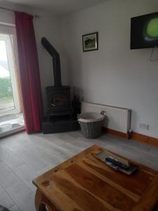 SEATADIS WILD ATLANTIC WAY Fab Sea views in Seatardis 2 Bedroom self contained holiday let F92D5X4