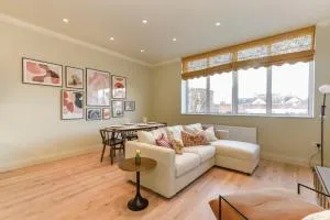 Pass the Keys Beautifully designed loft 20 mins central London - 泰丁敦