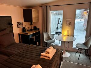 Guest house - Northern tealight