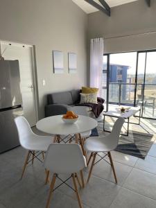 Lagoon Views Luxury Apartment Langebaan