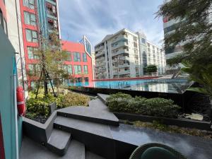 Cybiq Ratchada 32 By OBM