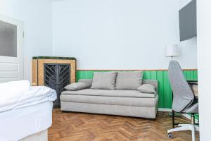 Amazing 3 BR Apt, 15 Min to Landstraße Hub