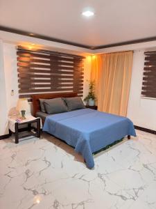 Alfonso HideAway