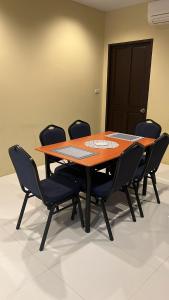 Comfy townhouse at best location