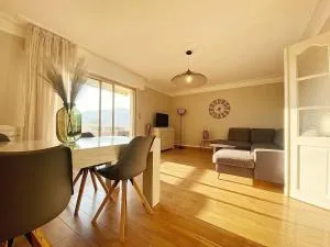 Grand T3 avec terrasse à l'entrée d'Ajaccio - Mezzavia