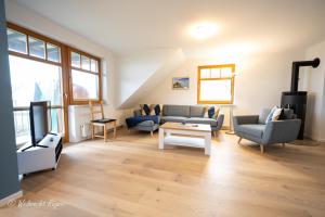 Ferienwohnung Alice mit 2 Balkonen und Meerblick
