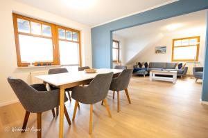 Ferienwohnung Alice mit 2 Balkonen und Meerblick