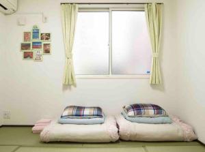 Near Namba Free Parking Single Family Villa About 20 minutes drive to Universal Studios