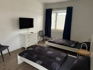 Ferienwohnung Monteurswohnung - 新明斯特