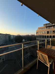 Central Apartment with City Park View and Terrace
