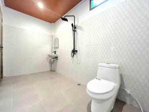 NeNa Eat & Sleep Kuta