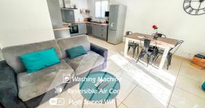 Appartements AC - Car parking - Garden - Near Ramparts : photos des chambres