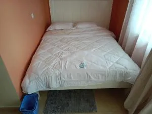 Panamark bed n breakfast - Kathera