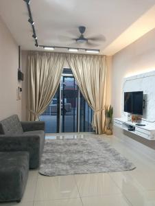 Adias homestay jengka