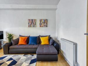 Pass the Keys Luxury apartment in center Manchester Parking