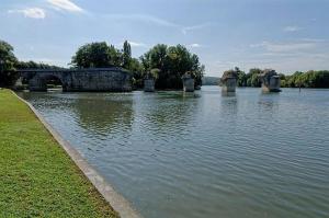 Sejours chez l'habitant Citea Access Poissy - Residence Affaires & Tourisme avec Parking- La Defense & Saint Lazare Less 30 minutes : photos des chambres