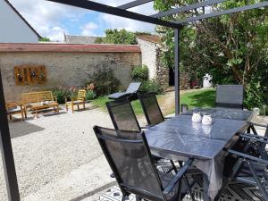 Appartements Studio au calme a la campagne 2, 4 ou 6 personnes : photos des chambres