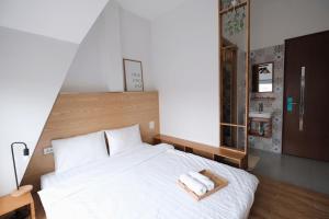 Phòng Đôi Cao Cấp (Superior Double Room)