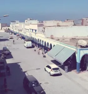 34 degres sud - 西迪伊夫尼