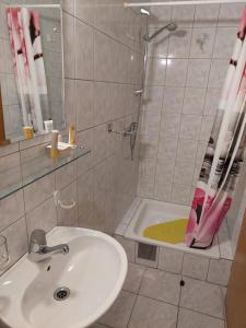 Hostel - Rooms Kaj & Kaja 