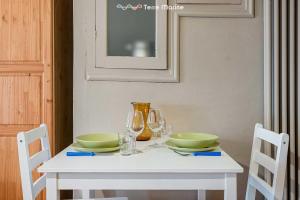 Lora del Mare, Terre Marine