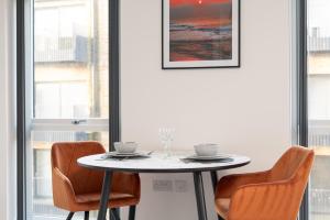 Lovely Home Near Canal, Park, & Central MK