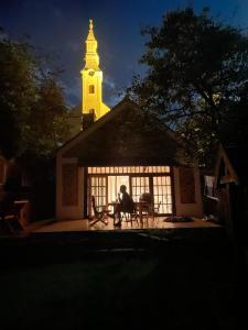 Secret Garden - Titkos Kert Köveskál