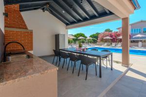 Villa Lucy Apartments I