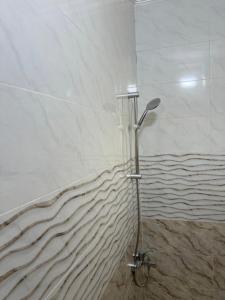 شقه مفروشه حديثة ذات أطلالة جميلة ومكان هادئ