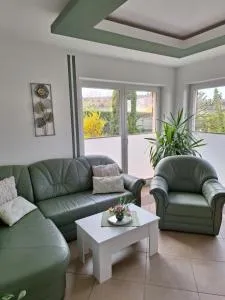 Schönes Ferienhaus in der Barlachstadt Güstrow - Güstrow