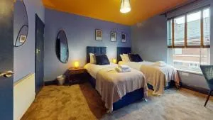 Unique 3Bed Home Free Parking Near Meadowhall - Brightside