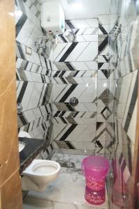 1 BHK Apartment in Sector 5 Rohini