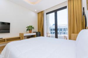 D-MART Hotel