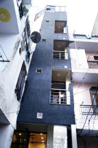1 BHK Apartment in Sector 5 Rohini