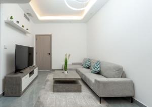 Dubai Marina - 1 BHK Elegant Apartment