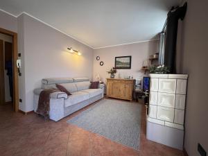 015 Trilocale piano terra, Giustino