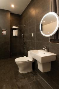 Phòng Deluxe (2 Người lớn + 1 Trẻ em) (Deluxe Room (2 Adults + 1 Child))