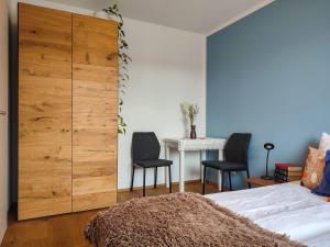 Modernes Zimmer mit kostenlosem Parkplatz - LIMA Vermietung