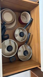 APTO 2 quatos 2 ar-condicionados e bem localizado