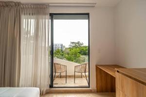 King Studio with Balcony, Rooftop Pool in Trendy Aldea Zama