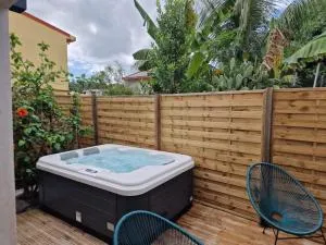 La suite aux hibiscus - La Belème