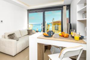 Joli appartement rénové - Lumineux - Vue mer - CQ