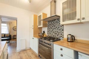 Host & Stay - Wind Rose Cottage